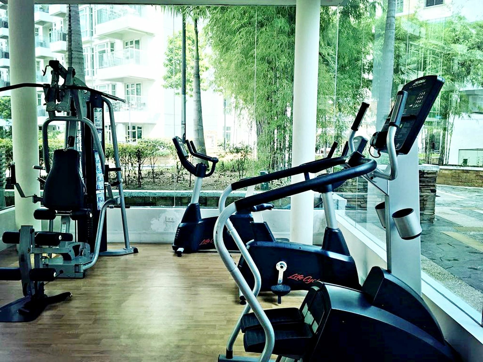 Maxstays - Max Style @ The Parkside Villas Pasay Luaran gambar